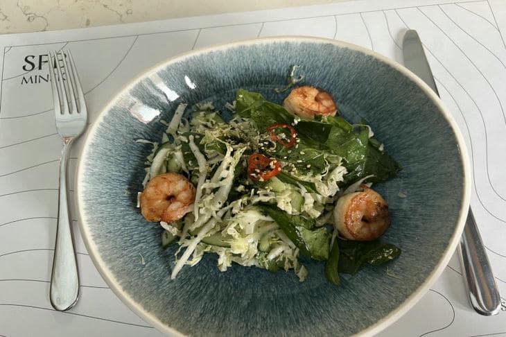 Neden bazen diyetinizi bozmanız gerekir: Planlı inzivalar disiplini nasıl güçlendirir?